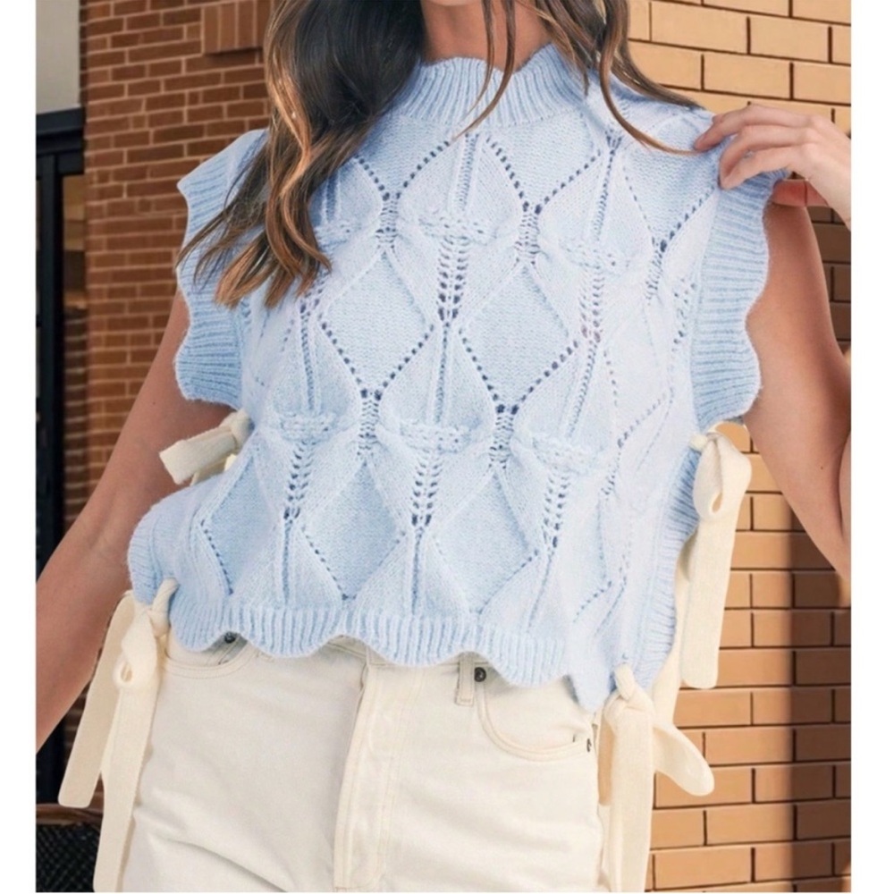 MAC collection Sky Blue Knit Sweater cream bows ties on sides size small